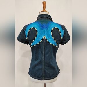 SPECIAL EMBROIDERED DENIM FESTIVAL BLOUSE